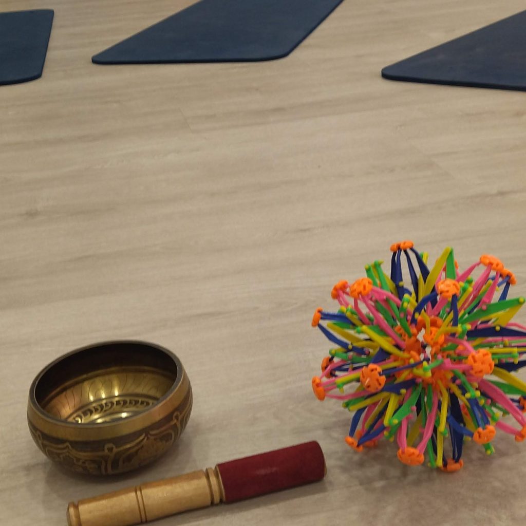 YOGA niños